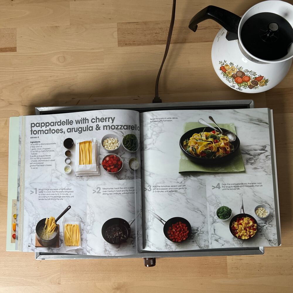 🧨LOWEST PRICE🧨 Step-by-Step Italian Visual Guide Paperback Cook Book - Picture 3 of 6